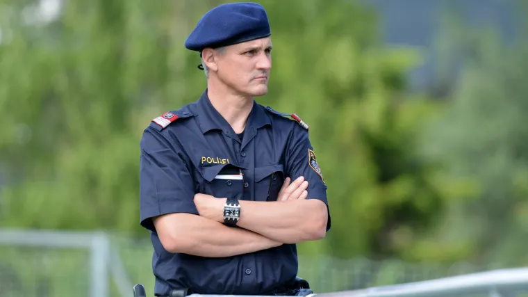 Ne sti&scaron;ćite na gas u Austriji, od sad vam mogu i zaplijeniti auto zbog prebrze vožnje