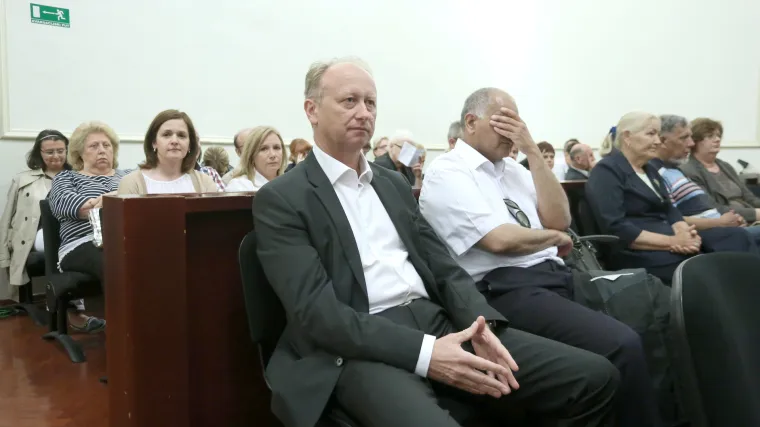 4 godine zatvora bivšem šefu farmaceutske tvrtke zbog podmićivanja stotina liječnika