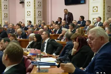 Rat u Saboru: 'Što ako Rusi izvedu bombaške napade?', 'Idite slaviti s Putinom i Vučićem!'