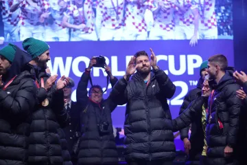 Petković na trgu govorio o velikom hrvatskom problemu: 'Mi iz HNL-a to najbolje znamo...'