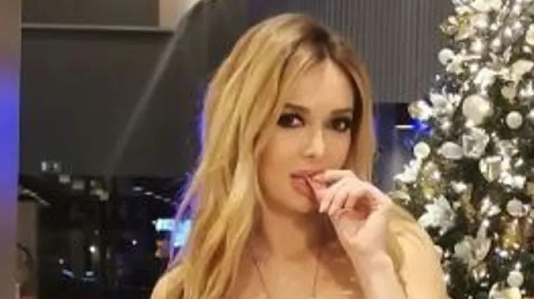 Lille se utegla specijalno mini haljinicu, ali fanovi joj i dalje ne mogu oprostiti Katar: A spomenuli su joj i Ivanu Knoll