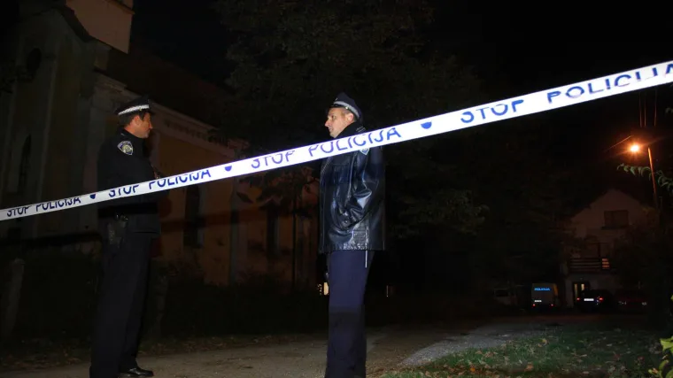 U napu&scaron;tenoj poslovnoj zgradi u Tre&scaron;njevci pronađeno tijelo mu&scaron;karca