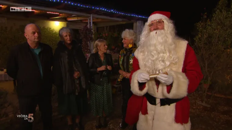 U blagdanskom tjednu pobijedio je Djed Mraz: 'Sretan Božić svakome!'