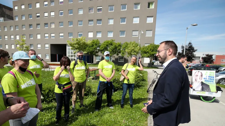 Toma&scaron;ević se kandidirao za Upravni odbor svoje stranke i nije pro&scaron;ao: 'Sam je odustao'