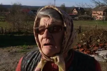 Baka Katica je obnovu nakon potresa platila sama, a mirovina joj je tek 2000 kuna: 'Stara sam i moram se grijati'