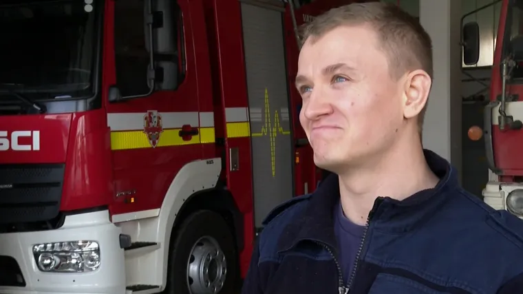 Vatreno kr&scaron;tenje: Dvojici vatrogasaca bio je to prvi radni dan