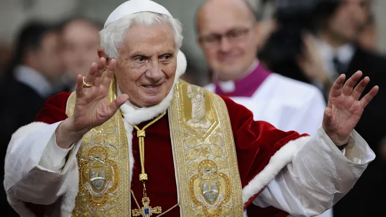 Bolne, nasilne i tajanstvene smrti papa: Jednog su ekshumirali, pa mu sudili, a onda raskomadali tijelo i bacili u rijeku