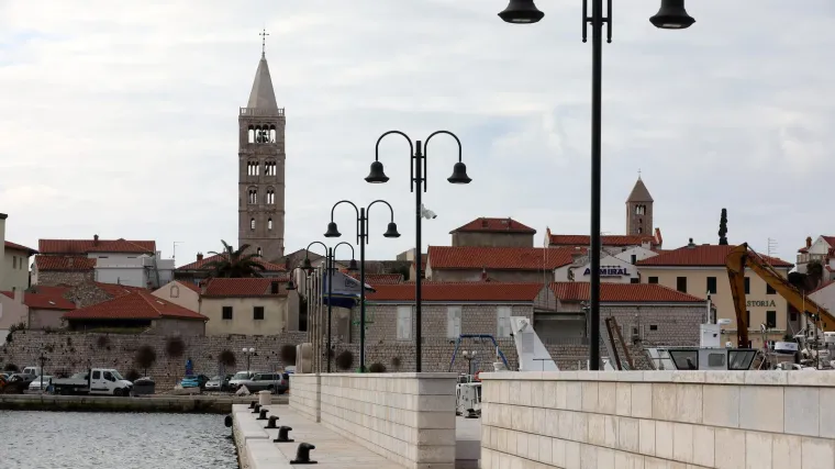 Toplo sve do sredine idućeg tjedna. U subotu mala promjena, na moru će pojačati jugo