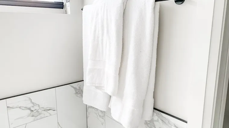 Praktični savjeti za či&scaron;ćenje pločica visoki sjaj