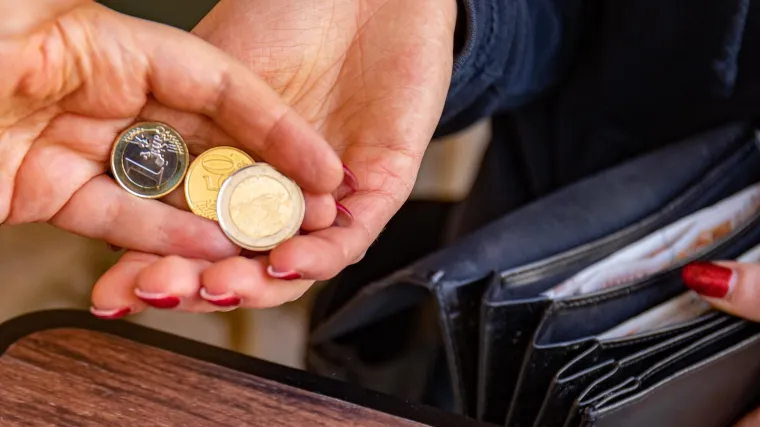 Porezna uprava se naljutila jer se priča da je u Sloveniji jeftinije: 'Nije kriv porez, evo uzmimo za primjer jaja...'