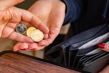 Porezna uprava se naljutila jer se priča da je u Sloveniji jeftinije: 'Nije kriv porez, evo uzmimo za primjer jaja...'