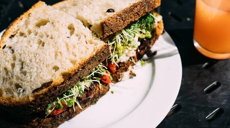 Topli sendviči na kruhu s kojima ne možete pogrije&scaron;iti