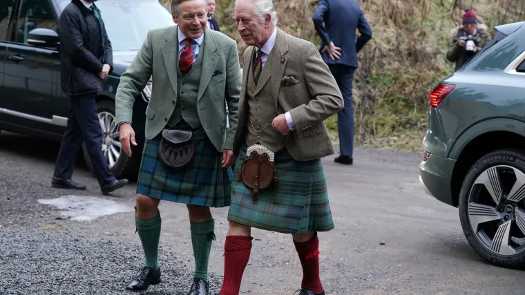 Kralj Charles prvi put u javnosti nakon objave eksplozivnih memoara princa Harryja: Kiselo se smje&scaron;kao, ali...