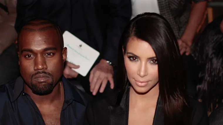 Samo dva mjeseca od službenog razvoda s Kim Kardashian, Kanye West već u drugom braku s misterioznom plavušom