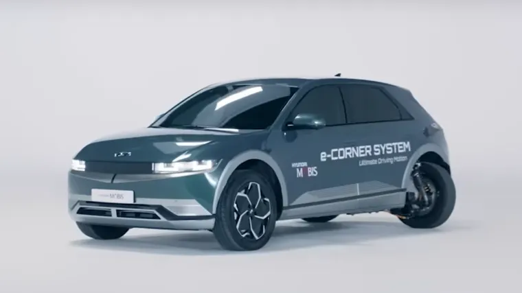 Zaboravite probleme s bočnim parkiranjem i pogledajte prototip ovog Hyundaija: Kreće se poput raka!