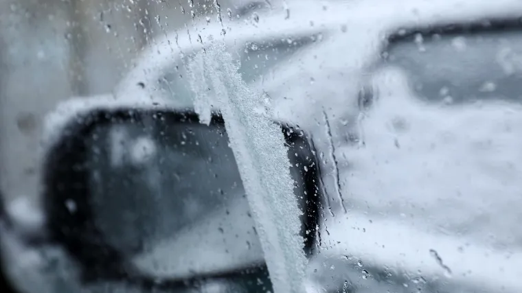 Upaljen Meteoalarm! Dolazi snažna promjena vremena i pravi dodir zime: Kreće obilnom kišom, a bit će i dosta snijega