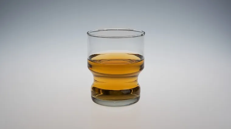 Liker od oraha sa alkoholom - recept i priprema