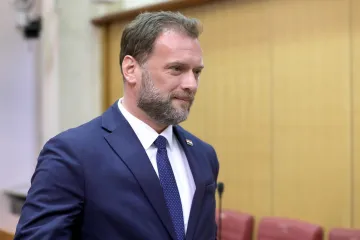 Banožić uputio čestitku: 'Znamo gdje su naši korijeni i koji su naši uzori'