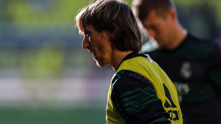 Ovo morate vidjeti! Modrić spektakularno zabio na treningu: 'Izgleda kao da ide vani, ali se vraća'