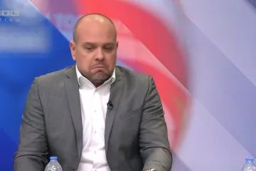 Šprem potpuno poludio zbog predstave Kauboja, jedva se suzdržavao: 'Pa ja nema riječi, tu je stvar pristupa'