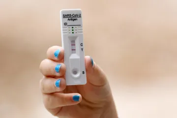 U posljednja 24 sata 77 novozaraženih: Preminulo 10 osoba, na respiratoru 21 pacijent