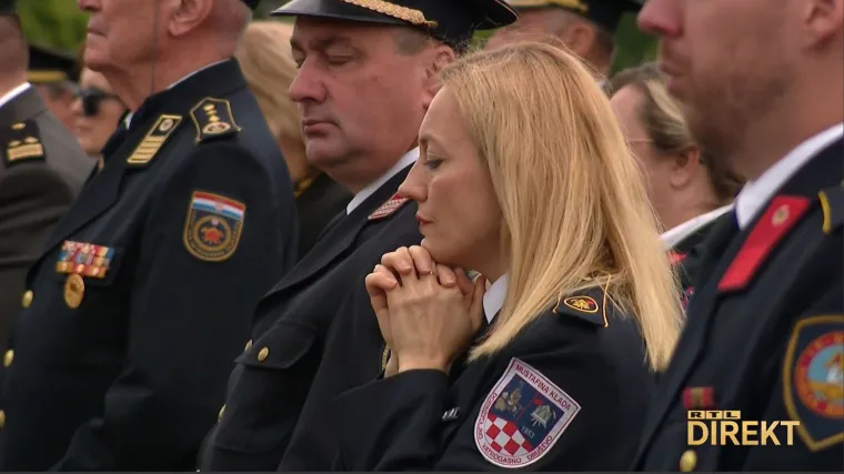 Trebalo bi vam 438 godina da uštedite kao Petir! Provjerili smo koliko je politika unosna i tko su najbogatiji