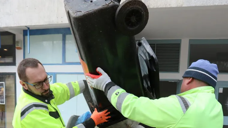 Butković o Toma&scaron;evićevom potezu skupljanja smeća: 'To spada u politički folklor i populizam'