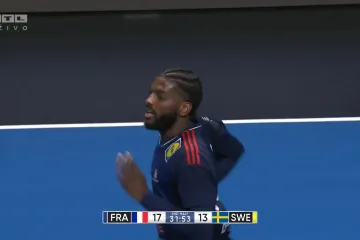 Ovo nitko nije očekivao: Pogledajte kako se Francuz prikrao iza obrane i zabio u letu