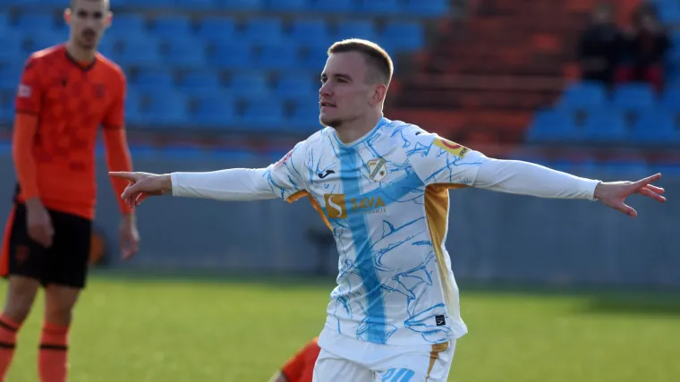 Drama u &Scaron;ibeniku: Penal, crveni karton, VAR provjera i gol u 87. minuti za pobjedu Rijeke