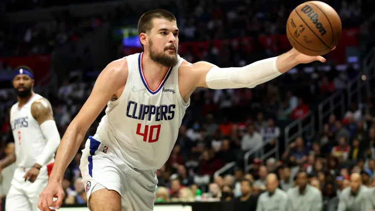 Lo&scaron;a &scaron;uterska večer Ivice Zupca u porazu Los Angeles Clippersa, Giannis Antetokounmpo zabio 50 za pobjedu Bucksa