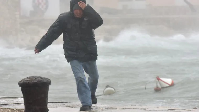 Pripremite se, upaljen je meteoalarm: Na jednom području Hrvatske bit će izuzetno opasno!