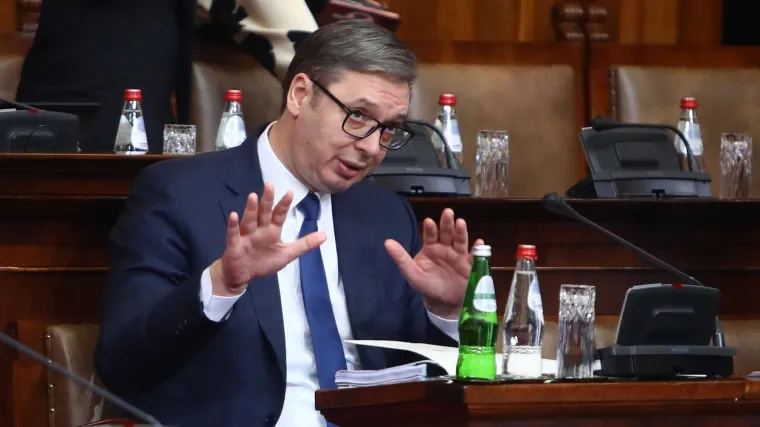 Vučić: 'Nikad nisam zapalio cigaretu, popio kavu, vidio drogu'