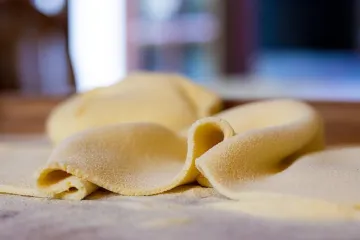 Starinska karamel pita iz kuharica na&scaron;ih baka