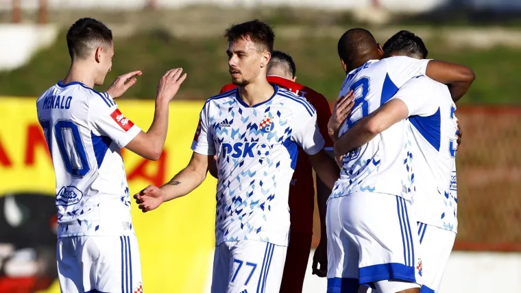 Dinamo rutinski uz dva gola Drmića pro&scaron;ao kroz Park mladeži i plasirao se u četvrtfinale Kupa