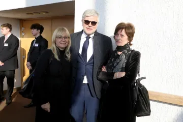 Dugo ih nismo vidjeli zajedno: Prepoznajete li dva legendarna veznjaka Vatrenih iz generacije '98.?