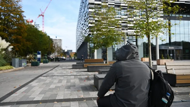 Novinari se preru&scaron;ili i razotkrili jednog od najvećih prevaranata na svijetu: 'Imam vojsku botova, ba&scaron; smo uključeni u jedne izbore...'