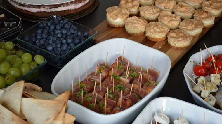 Kanapei s pa&scaron;tetom od tune - recept i priprema