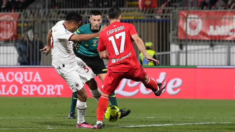 Messias 'bombom' s 15 metara donio pobjedu Milanu u Monzi, Rebić igrao od 79.: Moro maestralno asistirao za pobjednički gol u 90.