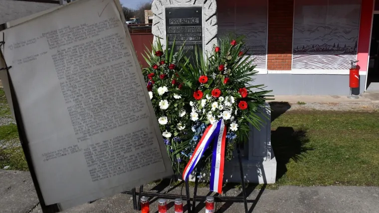 Ovi zapisi opisuju smaknuće sedmero Sibinjaca: 'Od naših hitaca pali su mrtvi. Svi smo se uputili kući-pjevajući'