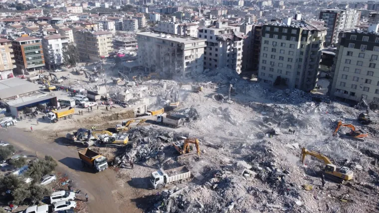 Dron snimio luksuznu ru&scaron;evinu u Hatayu. Građevinar koji ju je napravio htio pobjeći u Crnu Goru. Uhićen je