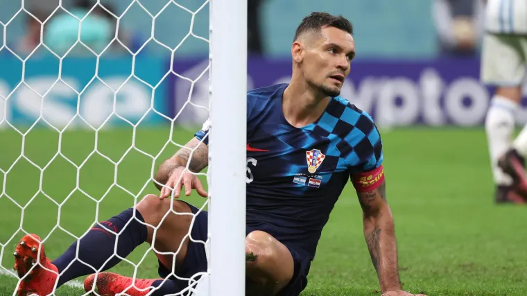 PITAMO VAS Tko će zamijeniti Dejana Lovrena na poziciji stopera: Konkurencija je velika