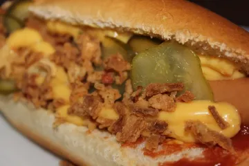 Kako se pripripema prženi luk za hot dog?