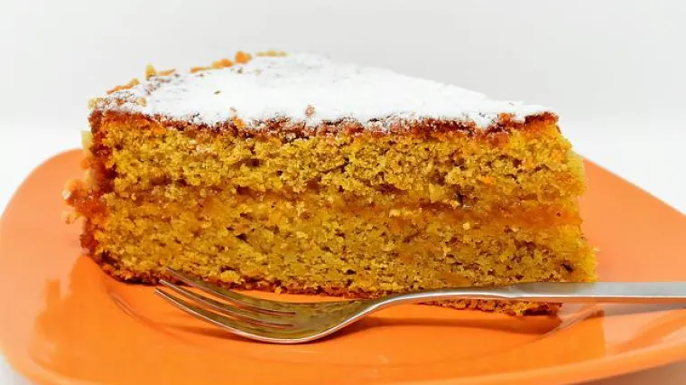Ukusna torta od mrkve i oraha - recept i priprema