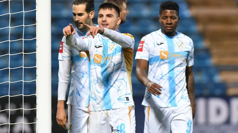 UEFA žestoko kaznila Osijek i Rijeku: Prijeti im izbacivanje iz Europe