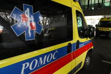 Teška prometna u Splitu: U sudaru dva osobna automobila ozlijeđene tri osobe