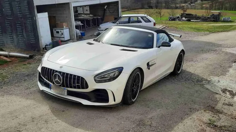 Skupocjeni Mercedes koji su ukrali iz garaže u Zagrebu policija na&scaron;la u Lakta&scaron;ima u BiH