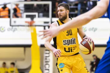 Prvenstvo Hrvatske se zakompliciralo, Split uvjerljiv, Dinamo poražen: Bit će žestoka borba za vrh, ali i dno