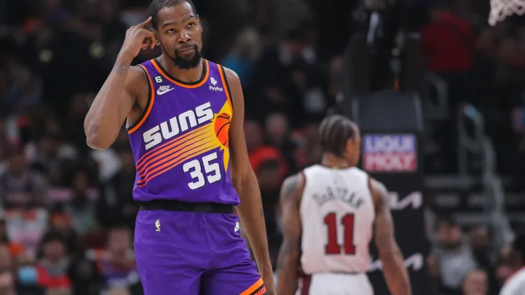 Ozlijedio se tijekom zagrijavanja uoči debija pred domaćom publikom, poznato koliko ga neće biti