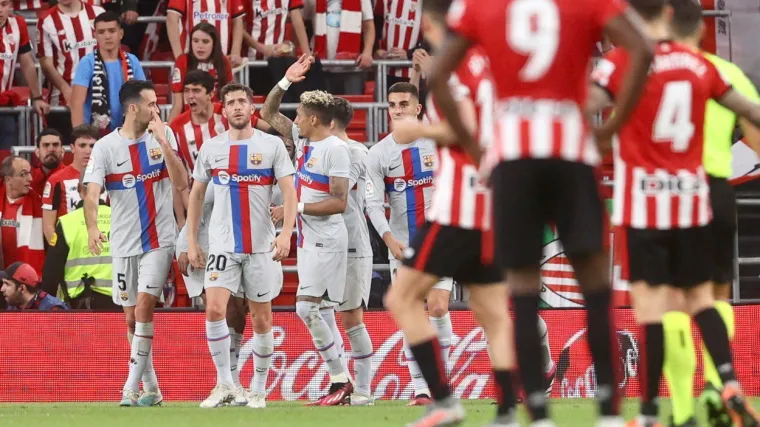 Barcelona uoči El Clasica pobjegla Realu na plus devet u utakmici u kojoj su ih navijači domaćina žestoko provocirali