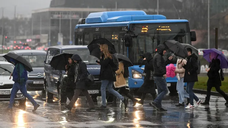Pripremite se, stiže nam silovita promjena vremena! Očekujte pljuskove, grmljavinu, olujni vjetar pa i osjetno zahladnjenje